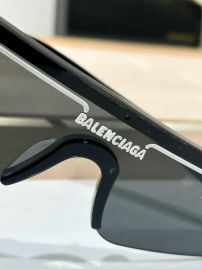 Picture of Balenciga Sunglasses _SKUfw56586282fw